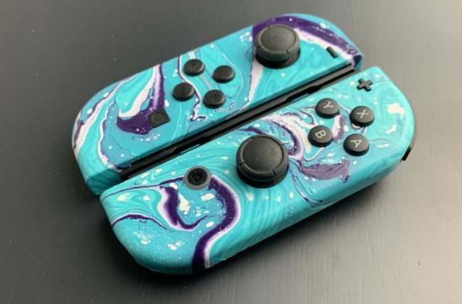 Nintendo Switch pintado a mano joy-cons