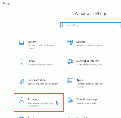 Haga clic en Cuentas en Configuración en Windows 10