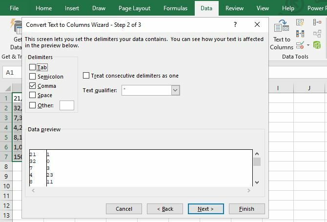 Separe el texto en celdas en columnas en Excel.