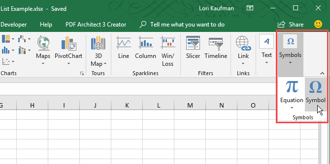 Haga clic en Símbolos en la pestaña Insertar en Excel