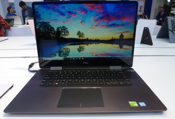 Informática en el hogar en IFA 2018: ¿Qué hay de nuevo y qué está de moda? Dell Inspiron 7000 2 en 1001 IFA2018