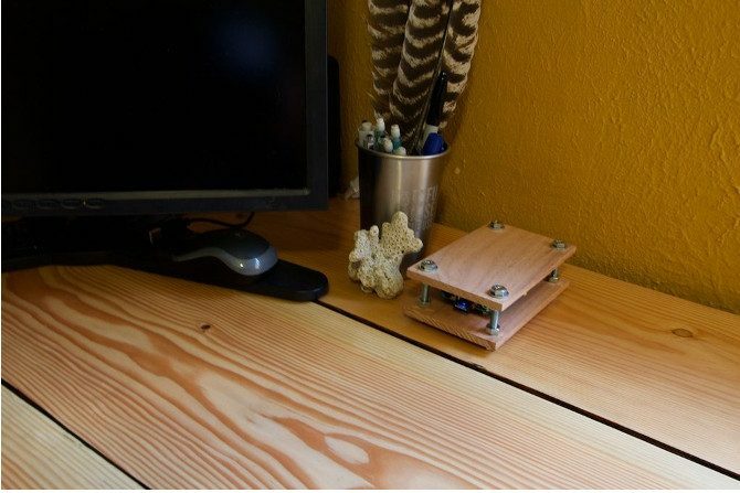 18 interesantes ideas de bricolaje Raspberry Pi Case madera topbottom sandshock 670 670x447