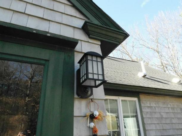 Cómo usar el pronóstico del tiempo para automatizar la luz exterior de su hogar