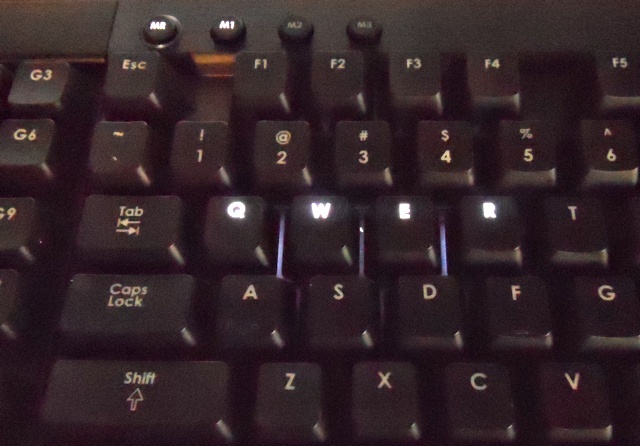 revisión del teclado de juegos corsair vengeance k95