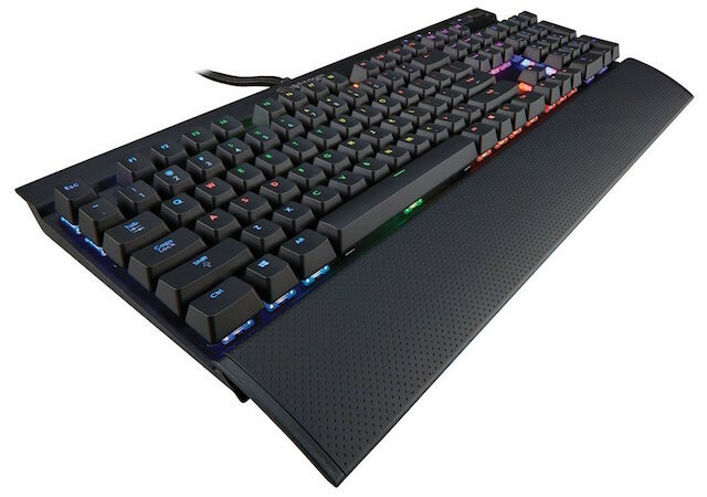 Teclado Corsair RGB LED K70