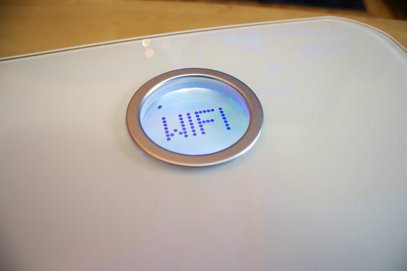 revisión de escala inteligente wifi fitbit aria