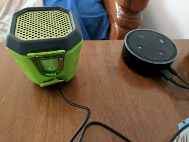 Cómo configurar y usar su Amazon Echo Dot 14 Echo Dot Audio Cable Speaker