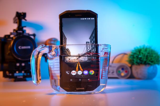 Doogee S70 bajo el agua