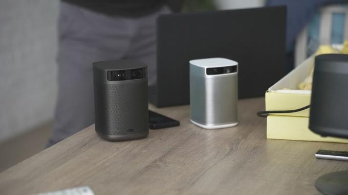 XGIMI MoGo Pro 2 - Pro vs No Pro - 2