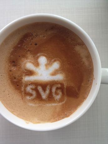 SVG deletreado en espuma de café