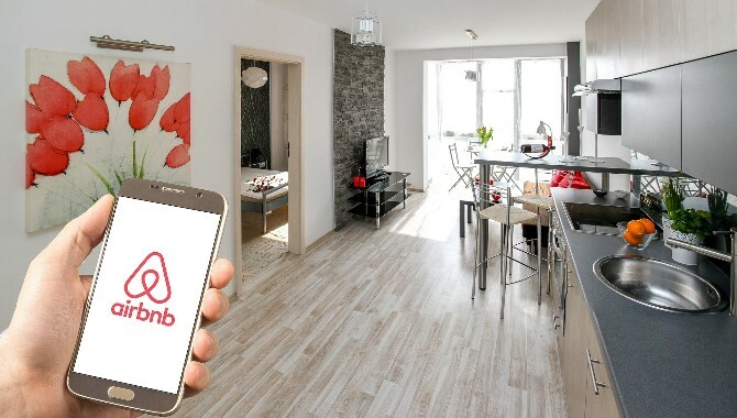 Airbnb vs. VRBO vs. Homeaway vs. Hotel: ¿Cuál es mejor para usted? airbnb 3399753 1920