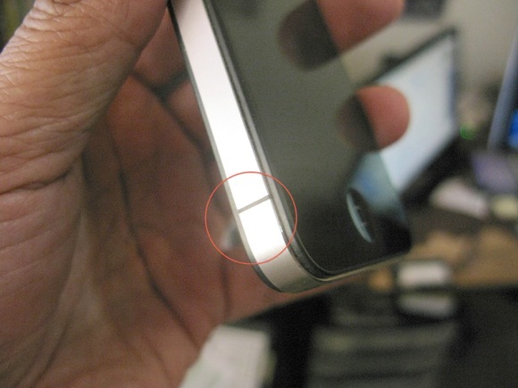 Los usuarios de iPhone 4 recibirán $ 15 o una funda protectora [Noticias] iPhoneanntena