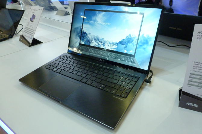 Informática en el hogar en IFA 2018: ¿Qué hay de nuevo y qué está de moda? ASUS ZenBook Flip 15 001 IFA2018